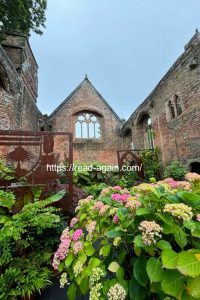 Read-Again’s Mistytoad Author Nymans Garden of Ruins, House and Exhibition 2024 Visit.